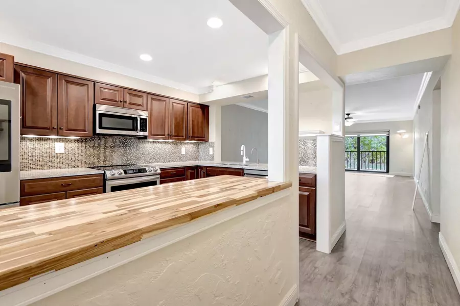 3118 Florida BLVD 204-B, Delray Beach, FL 33483