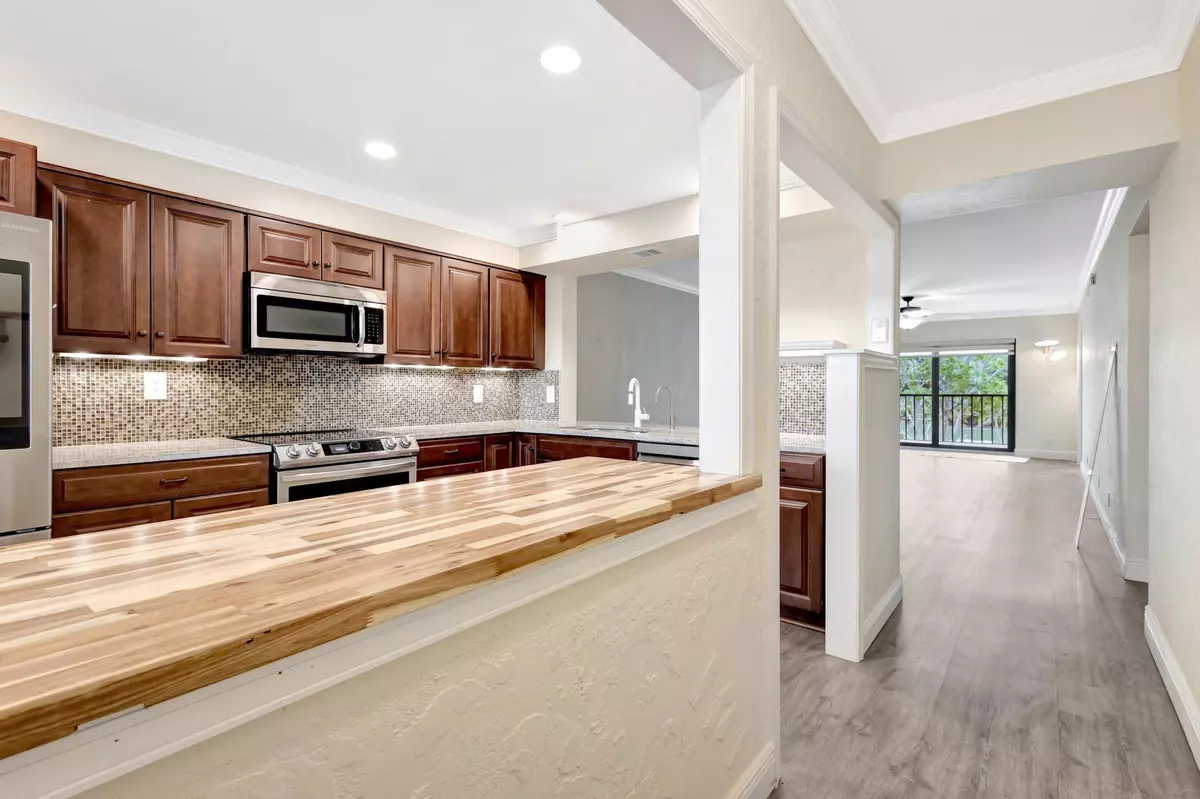 Delray Beach, FL 33483,3118 Florida BLVD 204-B