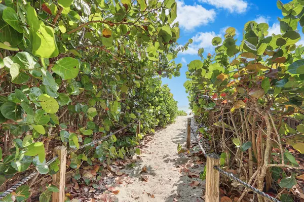 Jensen Beach, FL 34957,153 Ocean Bay DR