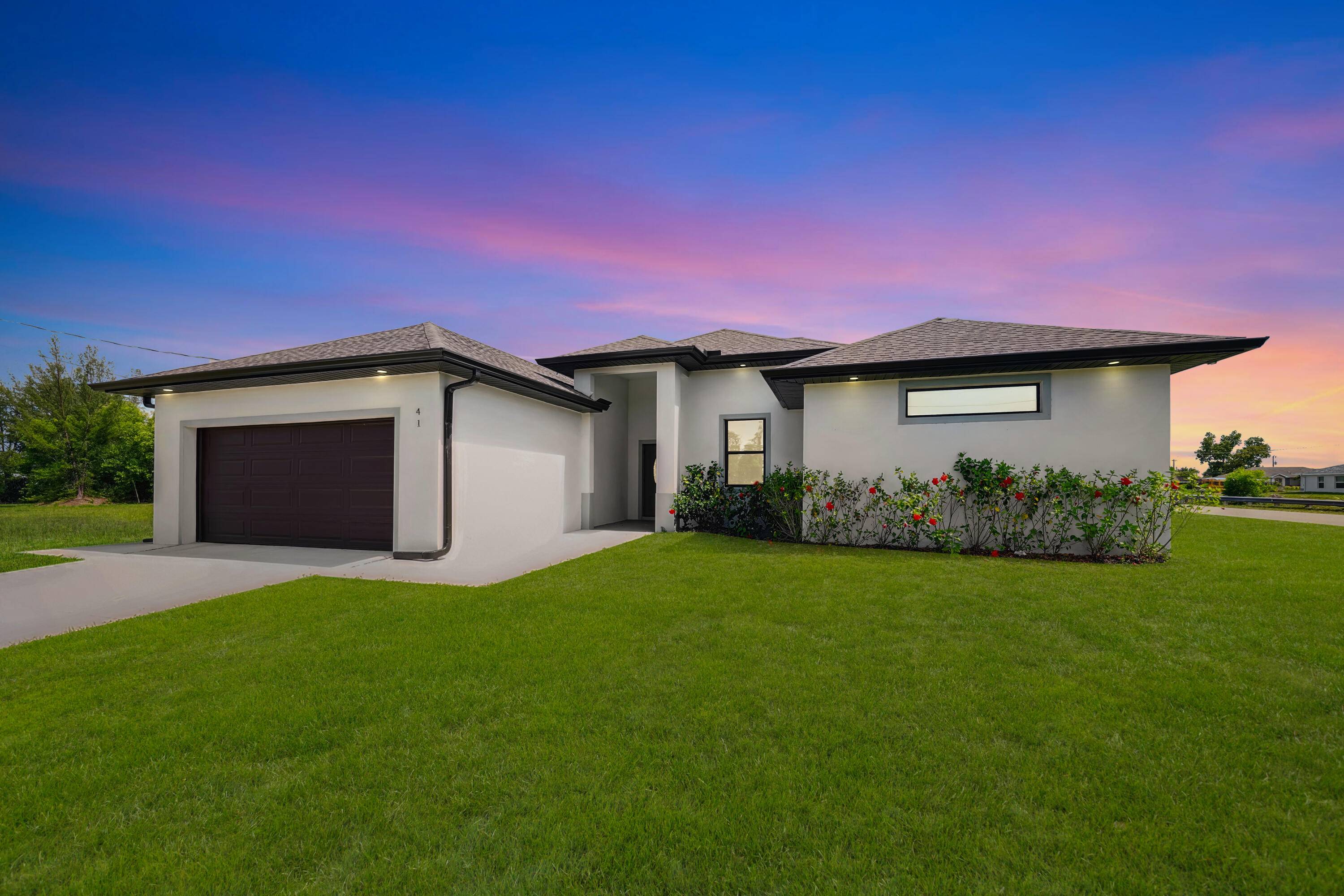 418 NE 31st Ter, Cape Coral, FL 33909