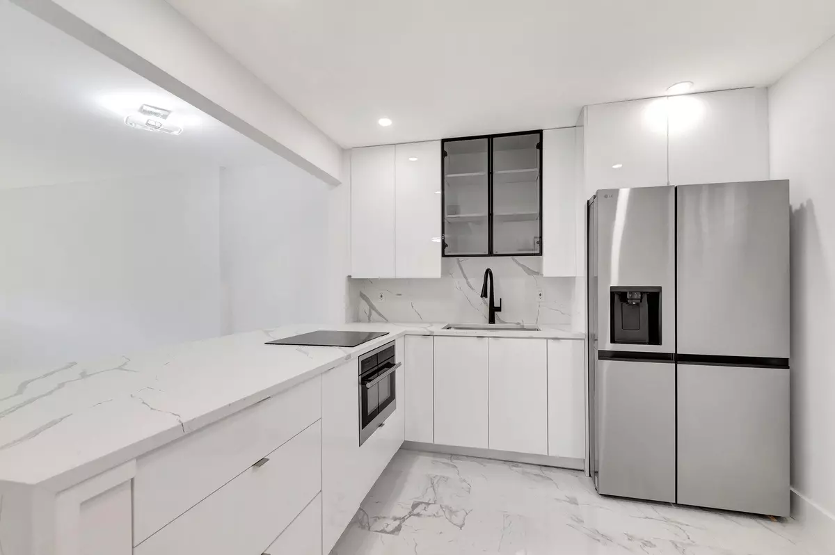 Lake Worth, FL 33461,2616 N N Garden 107 DR 107