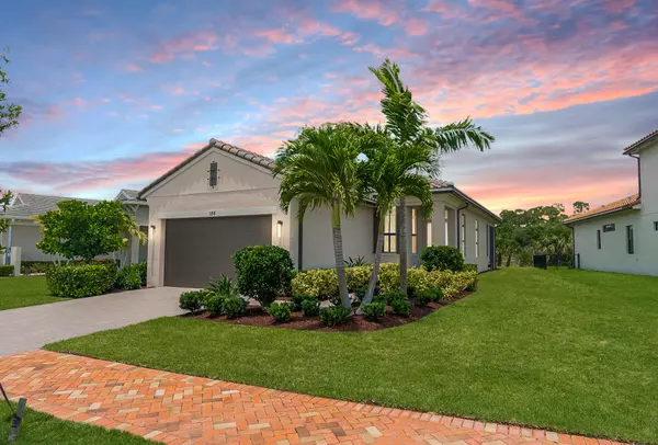 186 SE Via Tirso,  Port Saint Lucie,  FL 34952