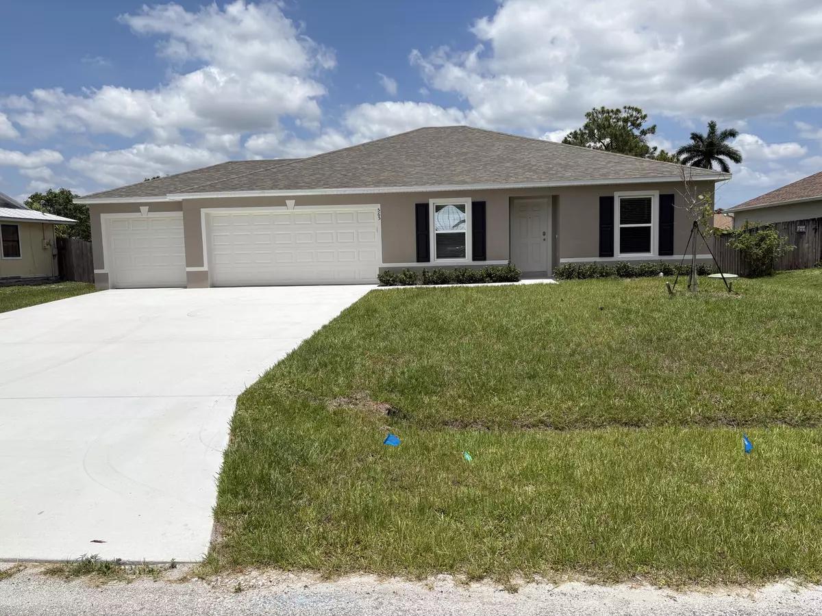 Port Saint Lucie, FL 34983,565 SW Fairview AVE