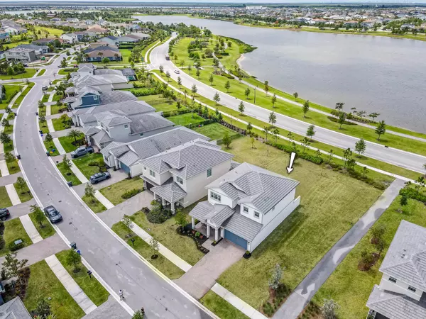 Loxahatchee, FL 33470,19522 Broad Shore WALK