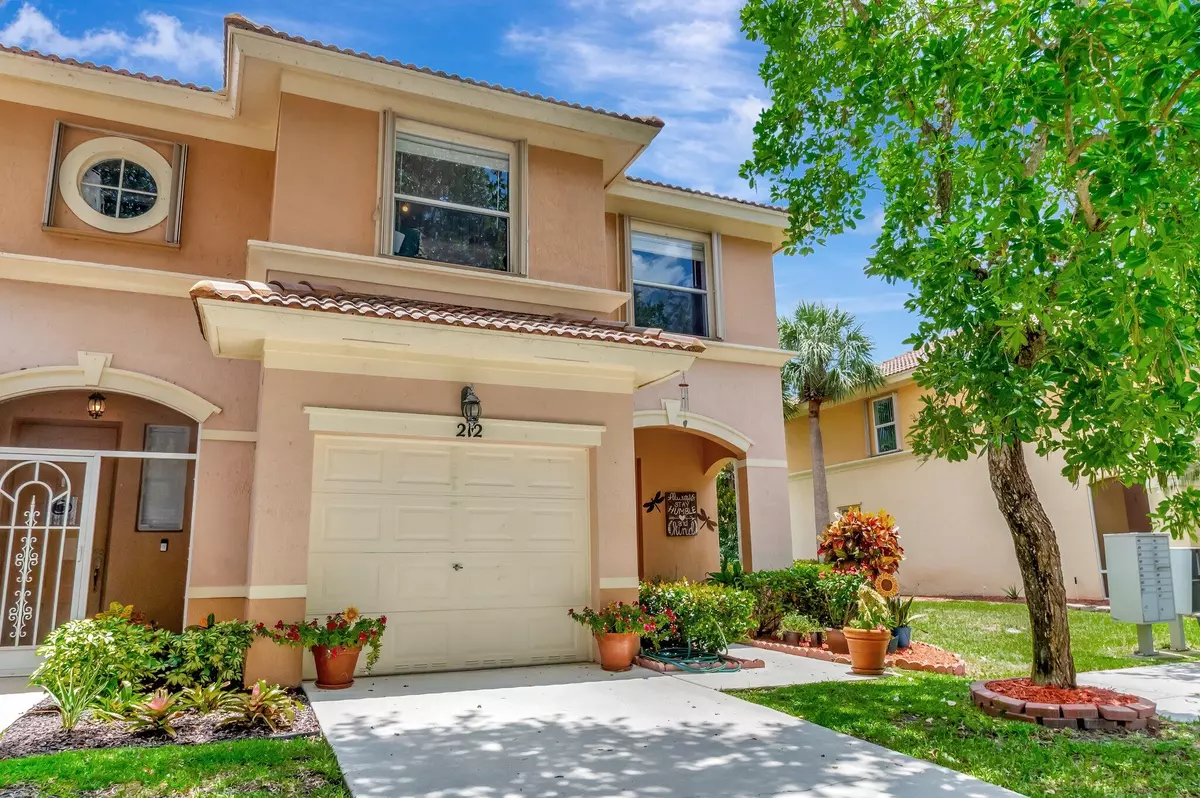 Royal Palm Beach, FL 33411,212 River Bluff LN