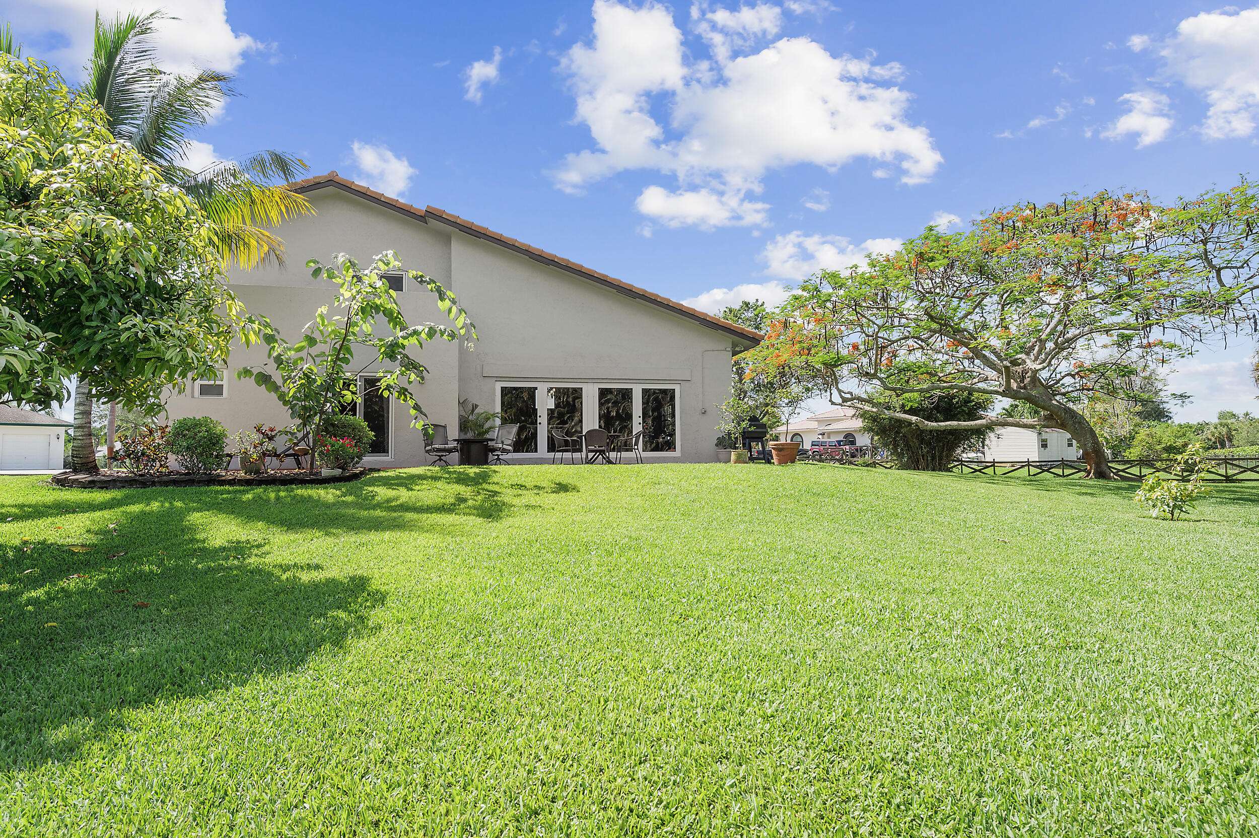 Pembroke Pines, FL 33332,20525 SW 53rd MNR