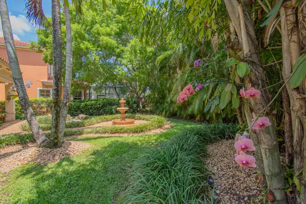 Wellington, FL 33414,10689 Willow Oak CT