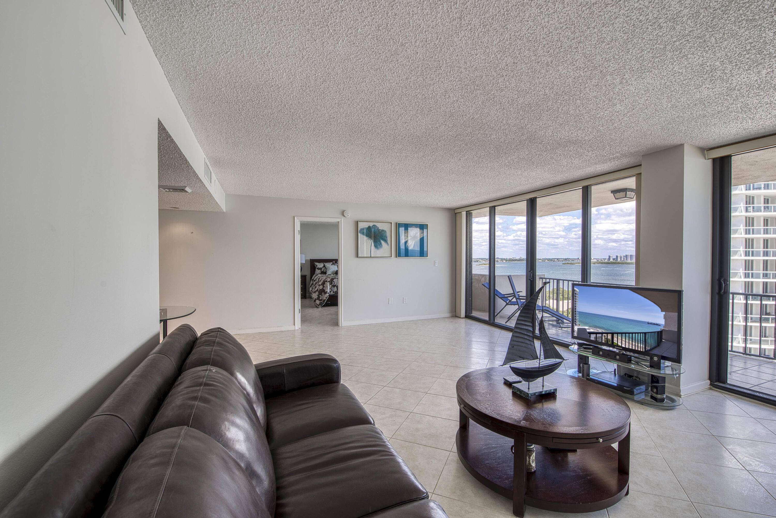 Singer Island, FL 33404,4200 N Ocean DR 1-1405