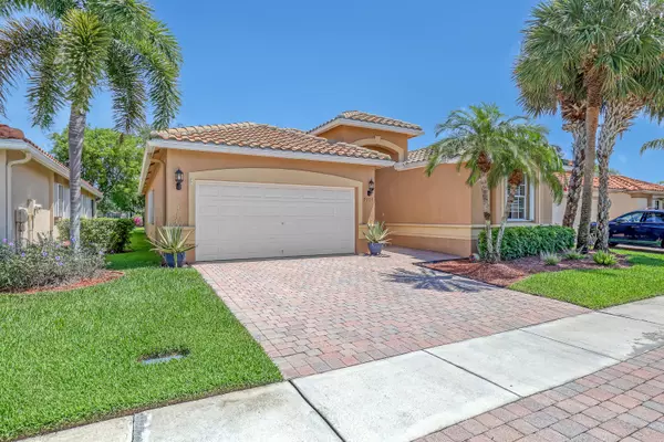 7703 Caprio DR, Boynton Beach, FL 33472