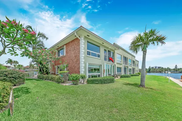 Boca Raton, FL 33431,711 NE Harbour TER 4120