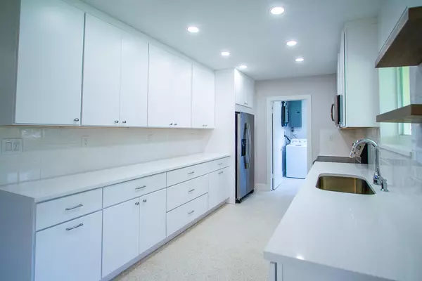 Boca Raton, FL 33432,214 SW 3rd ST