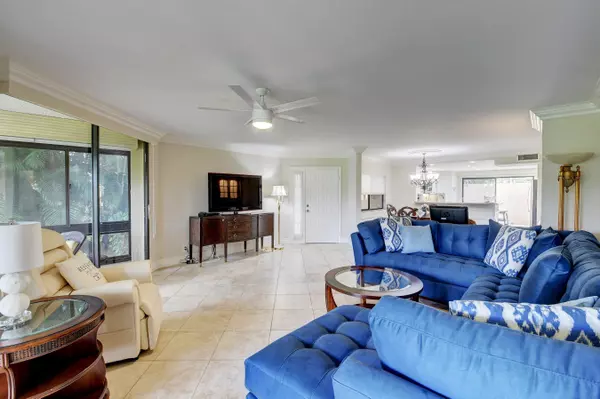 Delray Beach, FL 33446,7242 Clunie PL 15203