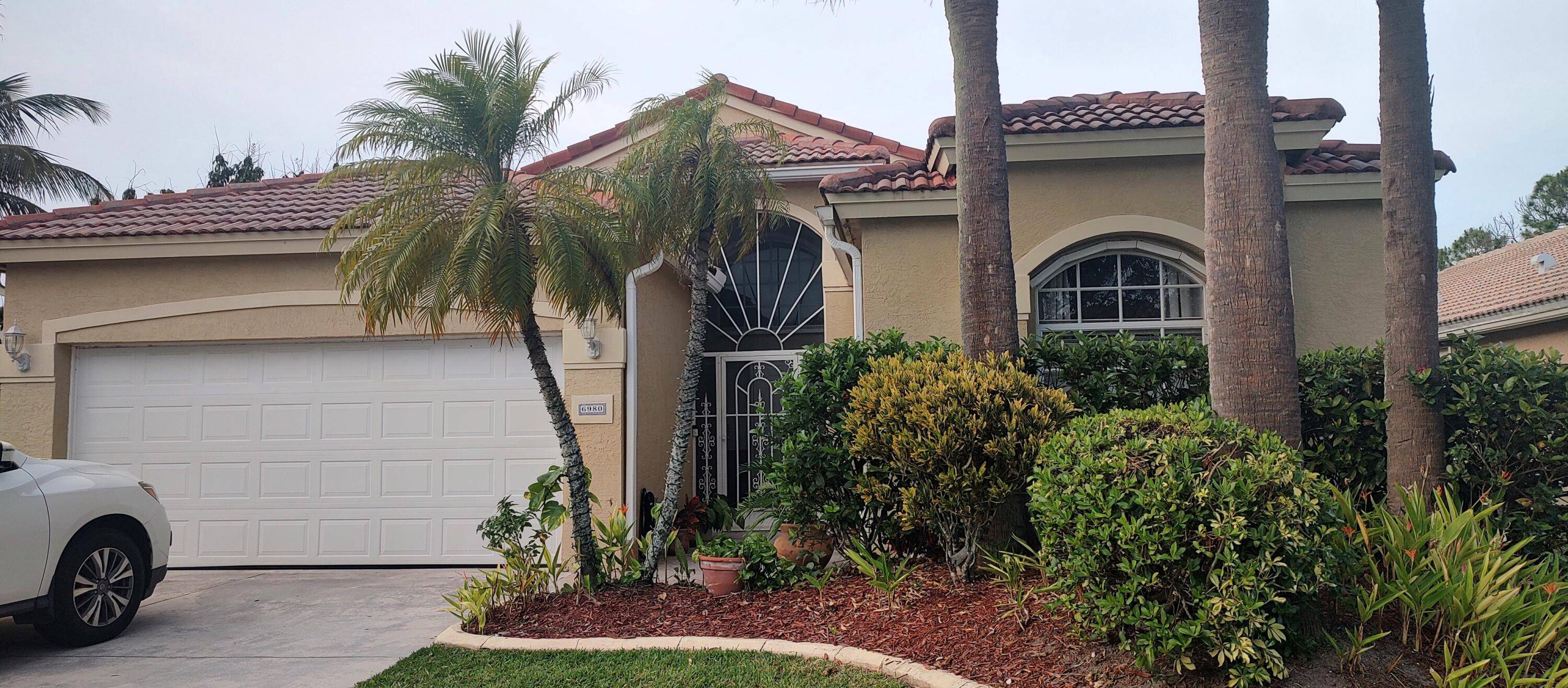 6980 SE Twin Oaks CIR, Stuart, FL 34997