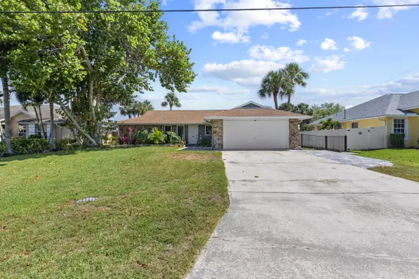 Port Saint Lucie, FL 34953,1165 SW Abingdon AVE