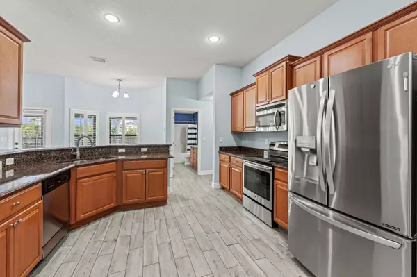 Port Saint Lucie, FL 34953,4672 SW Wade DR