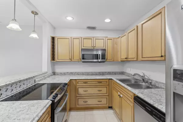 1920 Palmland DR C, Boynton Beach, FL 33436