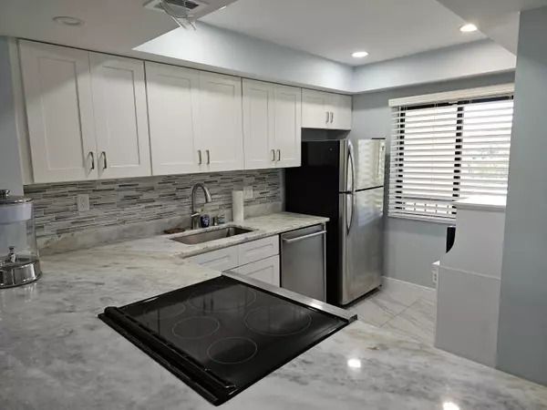 West Palm Beach, FL 33401,3050 Presidential WAY 203