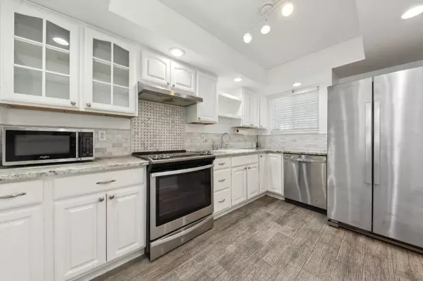 Lake Worth, FL 33467,3186 Via Poinciana 115