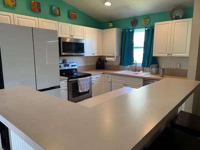Stuart, FL 34997,8918 SW Caprice CIR
