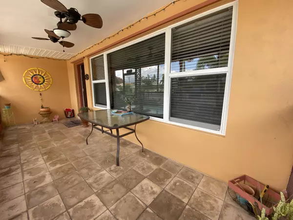 Lake Worth Beach, FL 33460,1419 N M ST