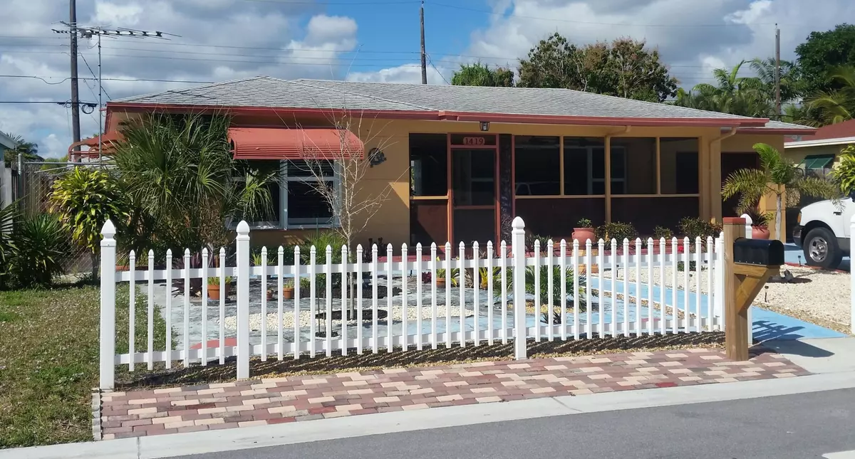 Lake Worth Beach, FL 33460,1419 N M ST