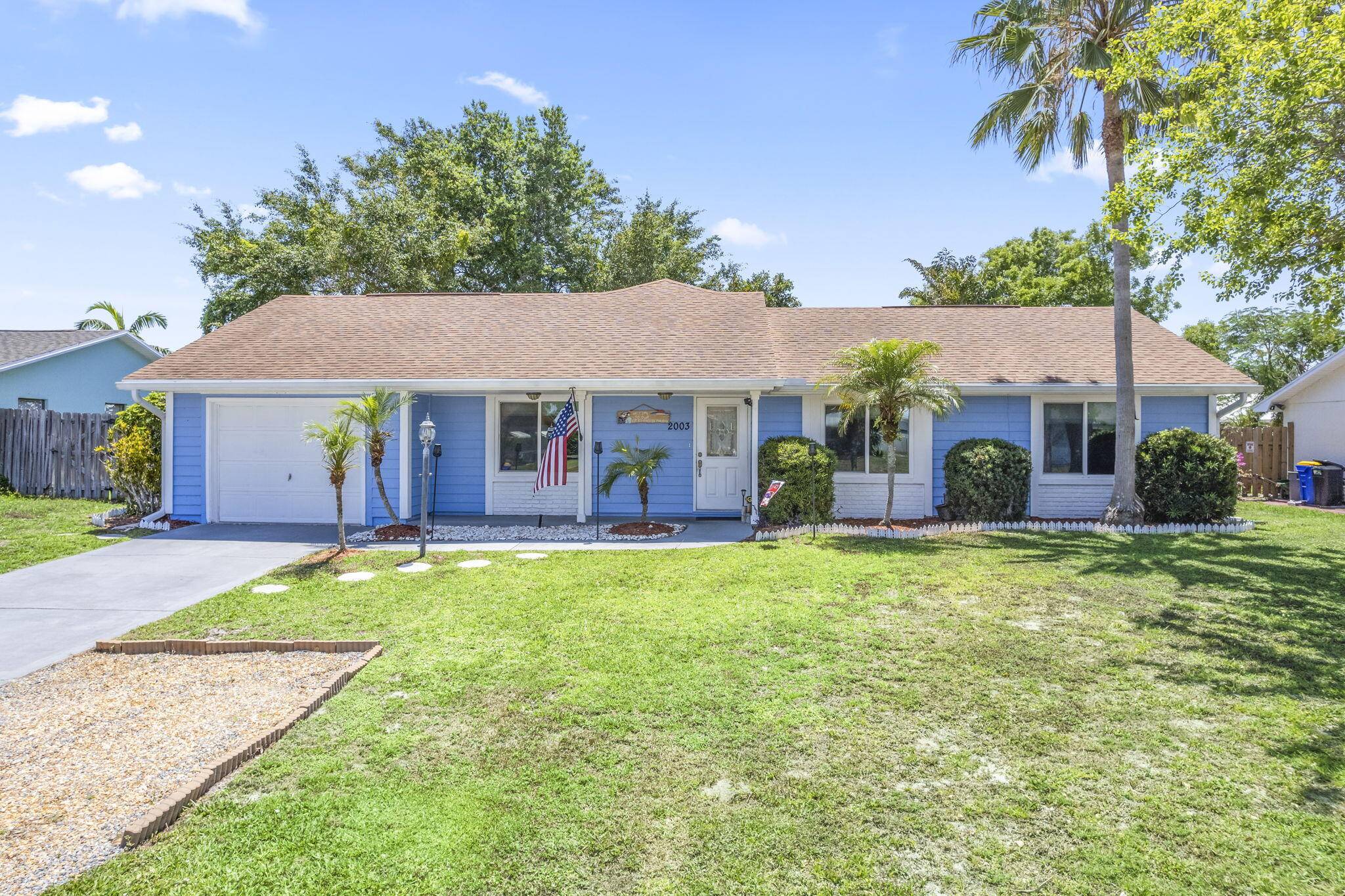 2003 NE Aloe Calle, Jensen Beach, FL 34957