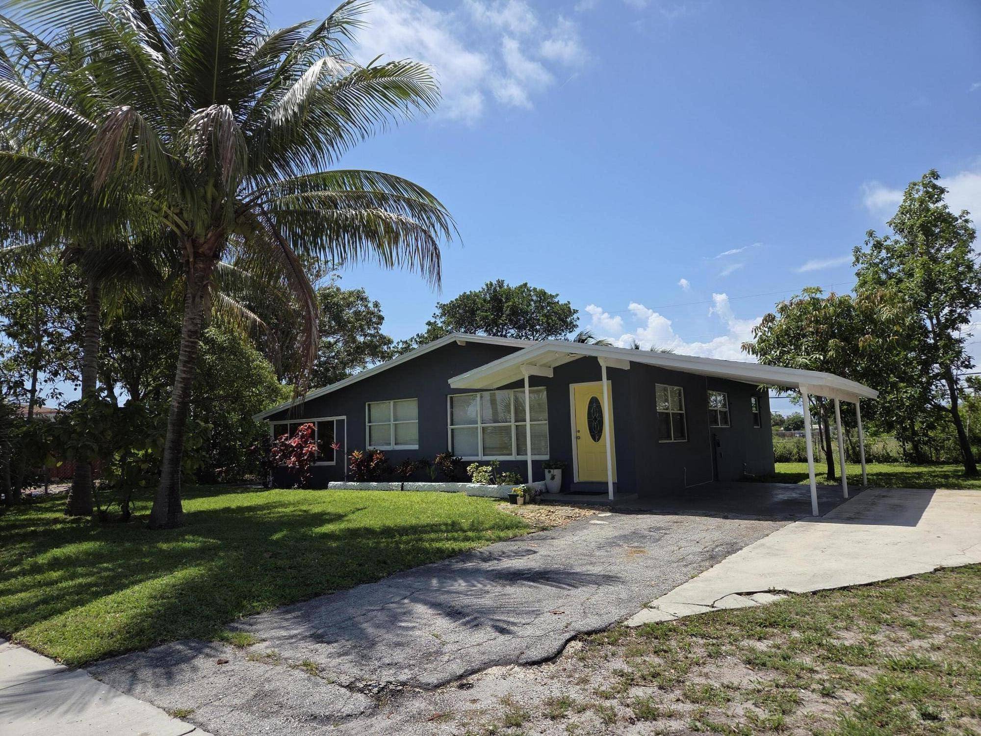 152 NW 14th AVE, Boynton Beach, FL 33435