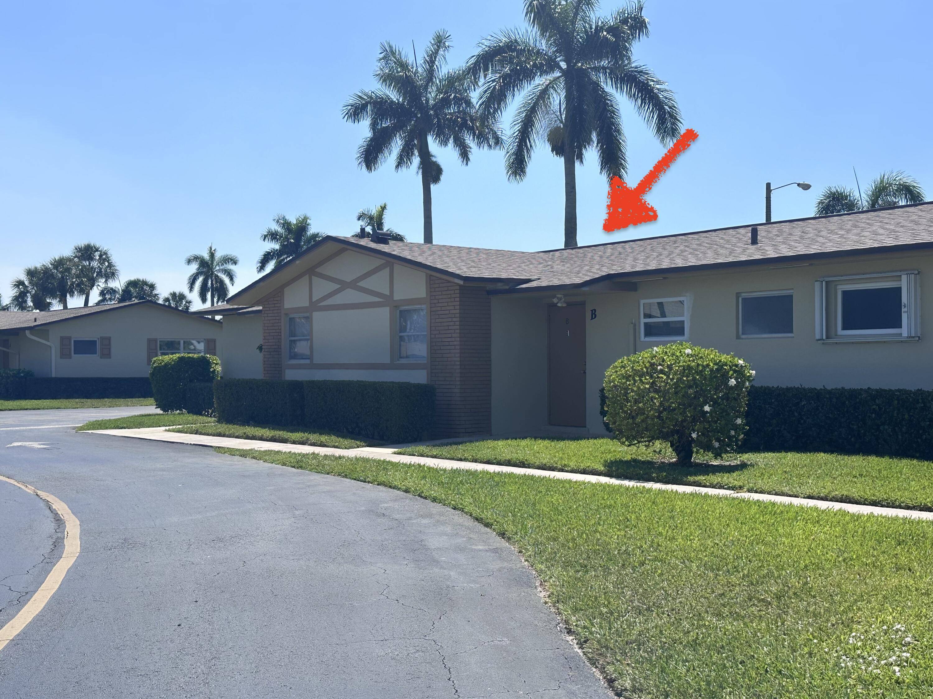 2842 W Crosley DR B, West Palm Beach, FL 33415