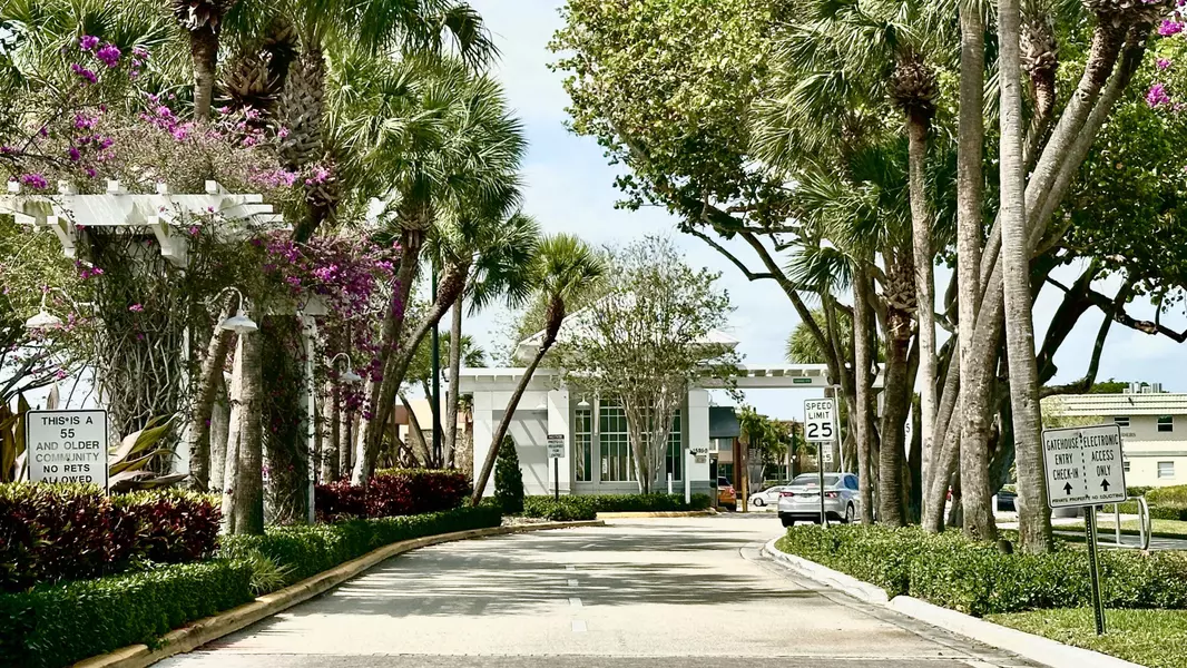 420 Normandy I 420, Delray Beach, FL 33484