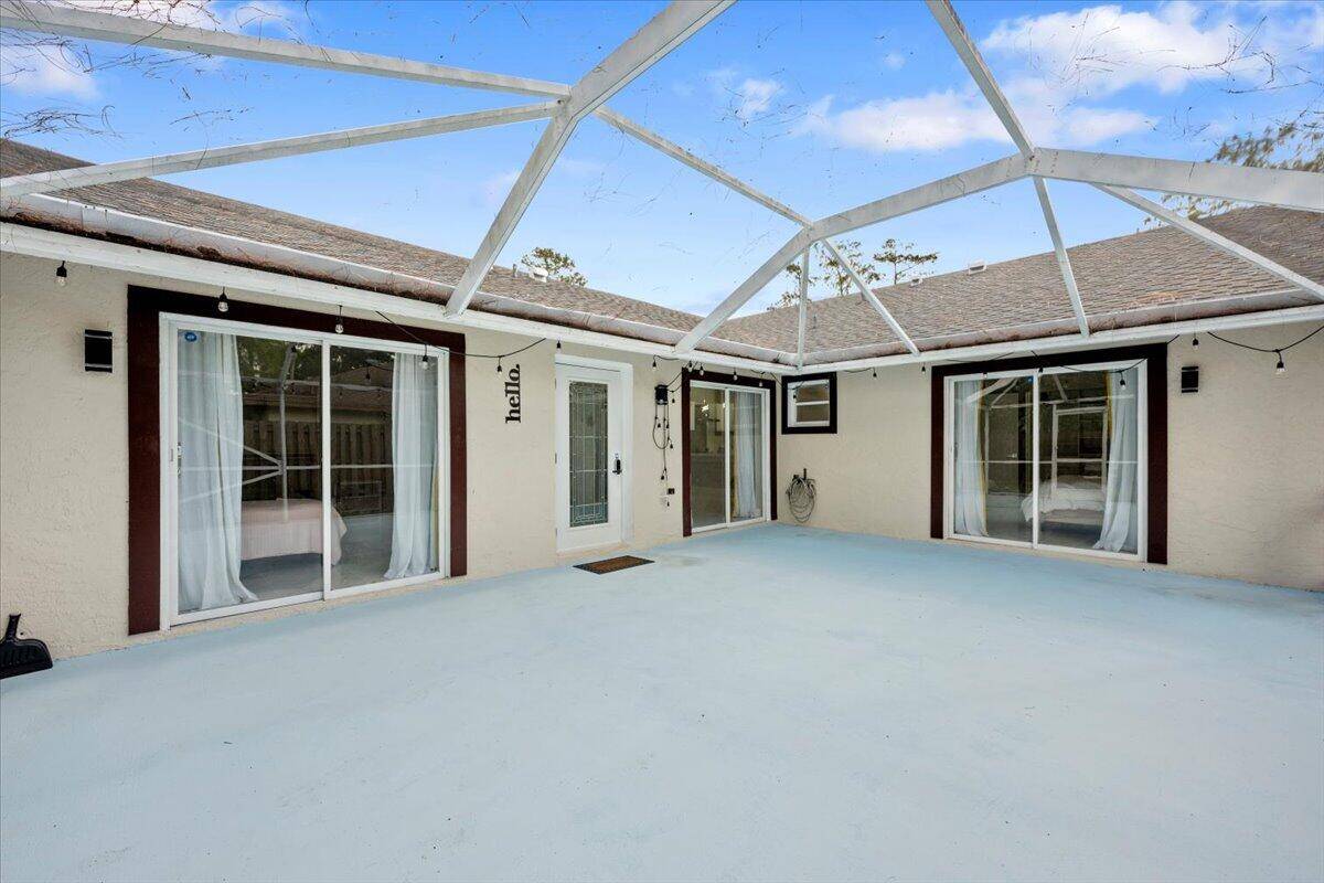 1329 Periwinkle PL, Wellington, FL 33414