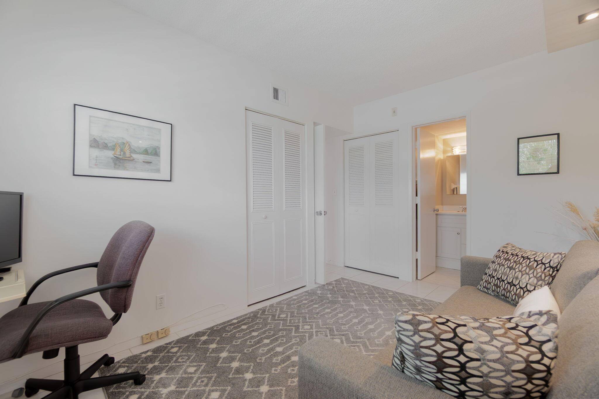 Deerfield Beach, FL 33441,105 NE 19th AVE 356