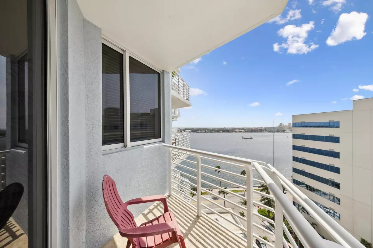 West Palm Beach, FL 33401,1551 N Flagler DR 1415