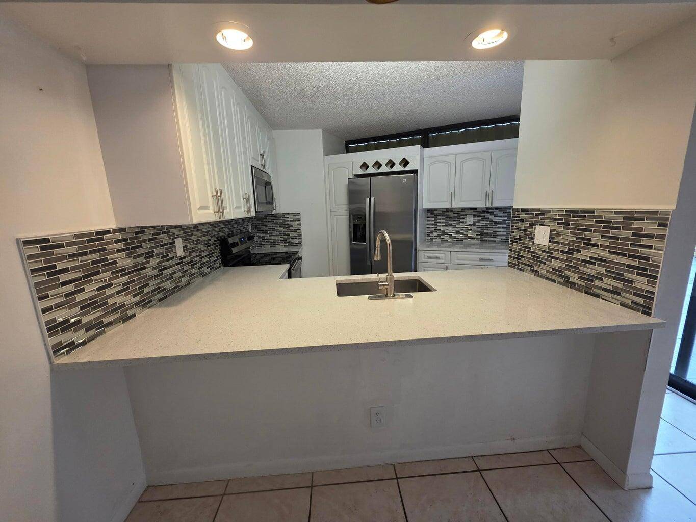 West Palm Beach, FL 33406,3909 Victoria DR