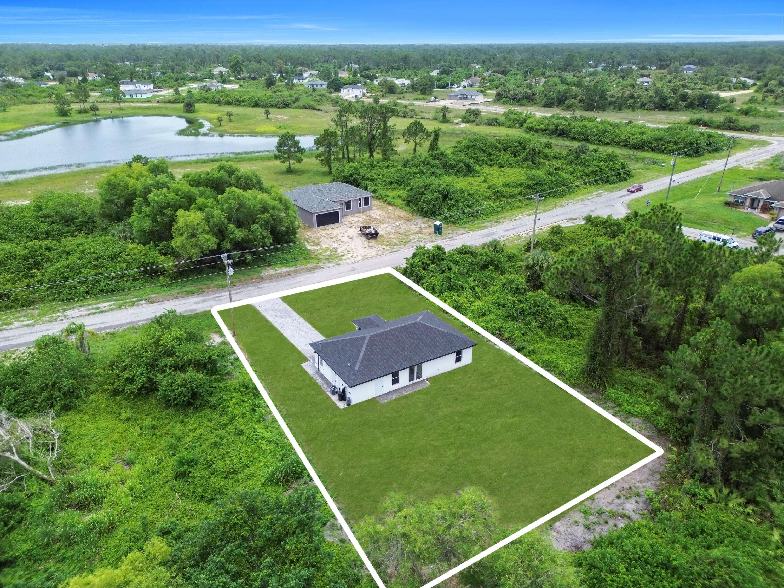 Lehigh Acres, FL 33974,382 Mcarthur BLVD