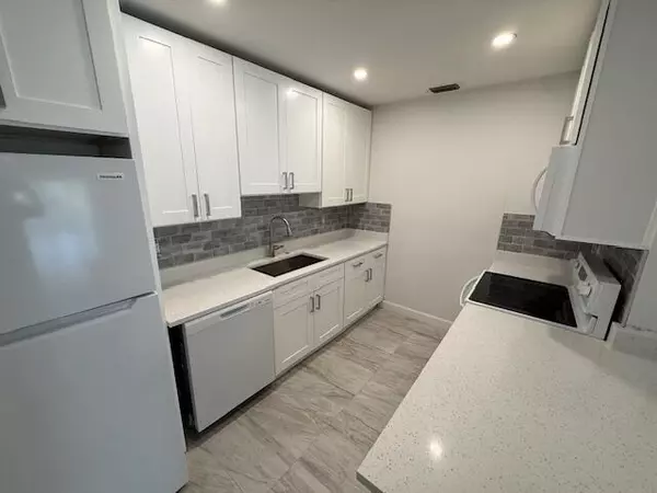 Boynton Beach, FL 33436,1906 Palmland DR D