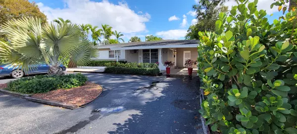 1000 NE 17th CT, Fort Lauderdale, FL 33305