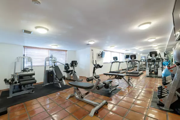 Palm Beach, FL 33480,170 N Ocean BLVD 312