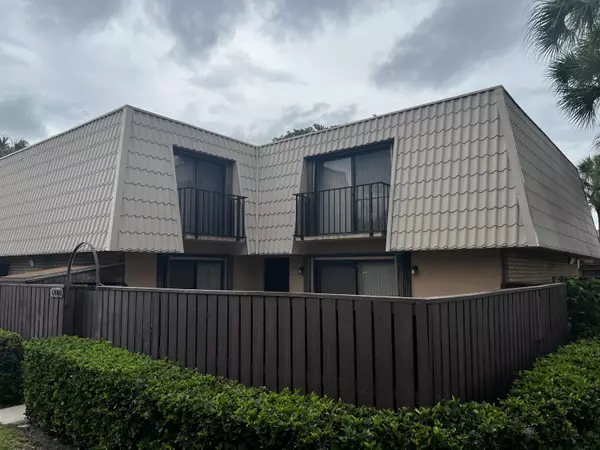6703 67th WAY, West Palm Beach, FL 33409