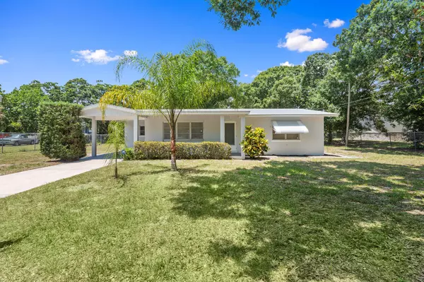 903 S 27th ST, Fort Pierce, FL 34947