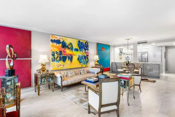 Palm Beach, FL 33480,2295 S Ocean BLVD 205