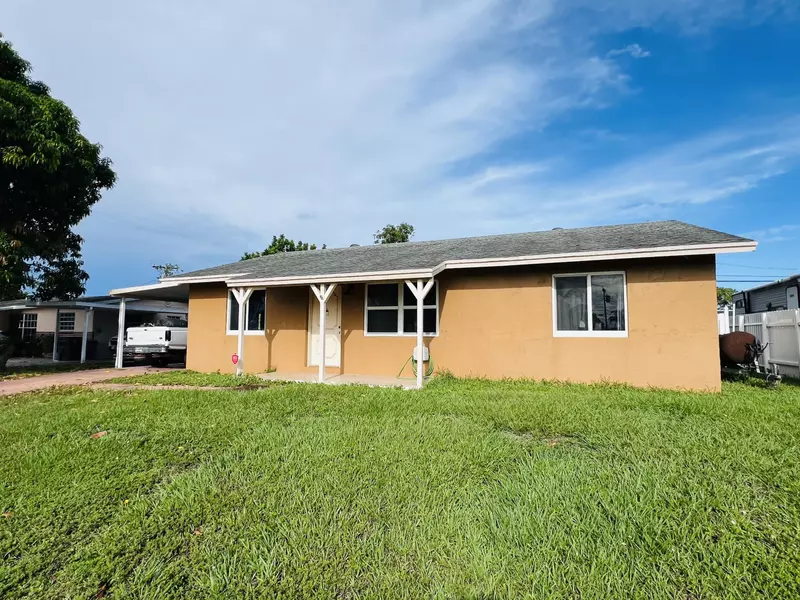 857 Scott DR, West Palm Beach, FL 33415