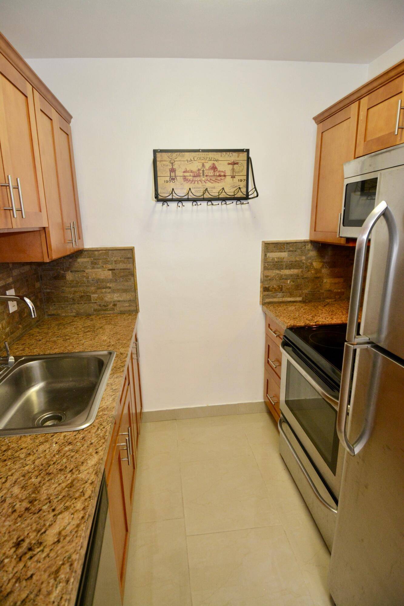 Fort Lauderdale, FL 33308,2000 NE 51st CT 103