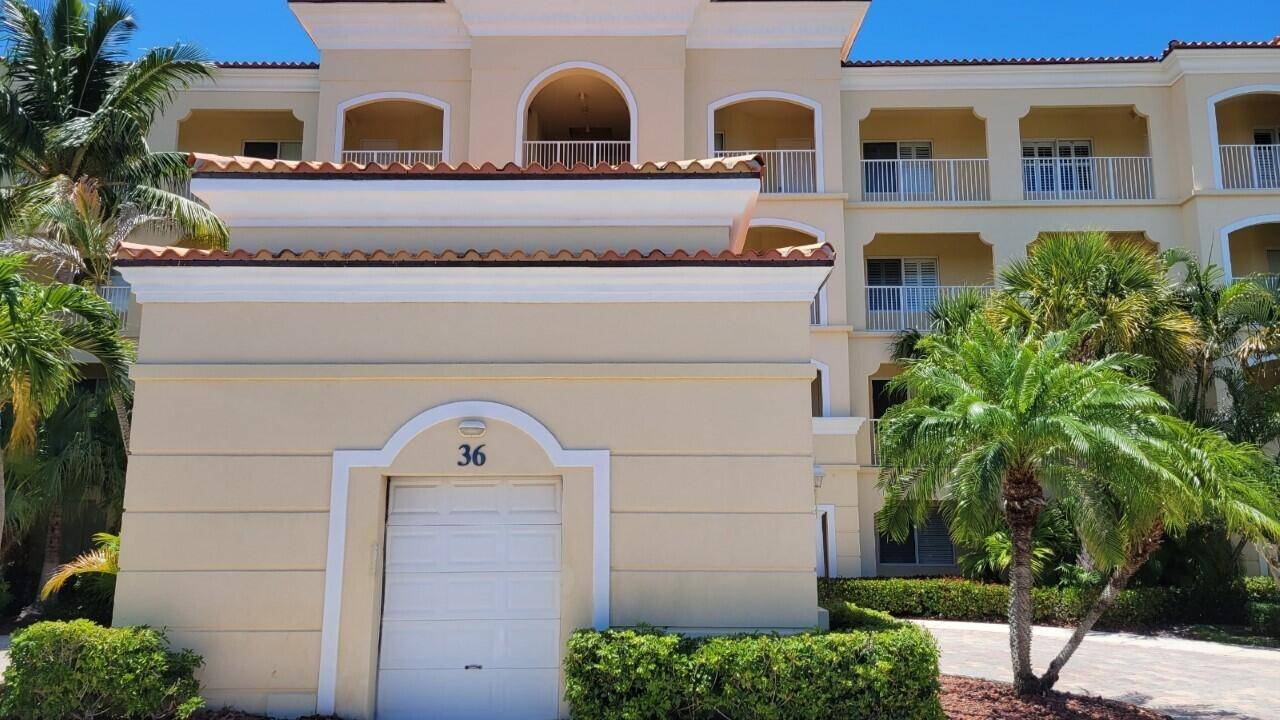 36 W Harbour Isle DR 105, Fort Pierce, FL 34949