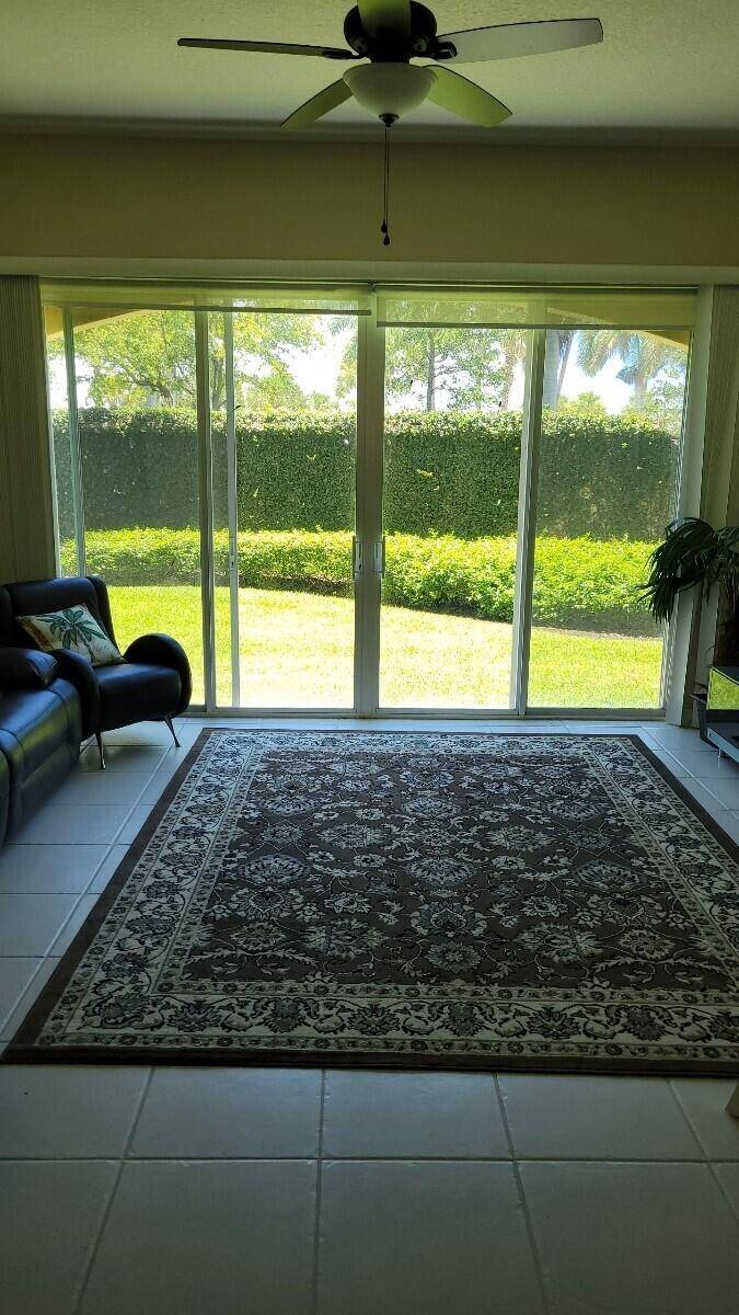 Fort Pierce, FL 34949,36 W Harbour Isle DR 105