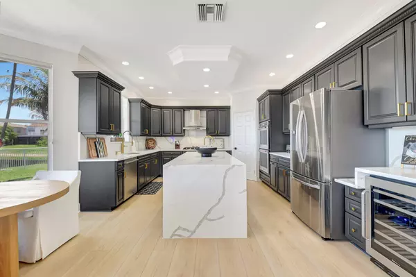 Wellington, FL 33414,9800 Stover WAY