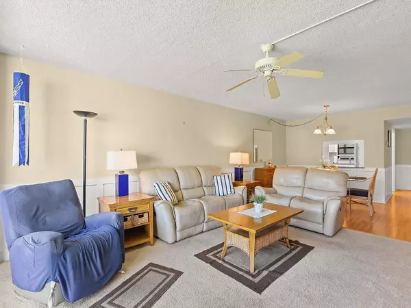 Indian River Shores, FL 32963,5300 Highway A1a 205