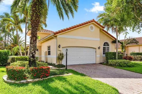 5350 Casa Real DR, Delray Beach, FL 33484