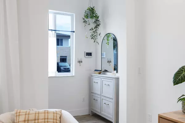 Royal Palm Beach, FL 33411,1550 Pioneer WAY