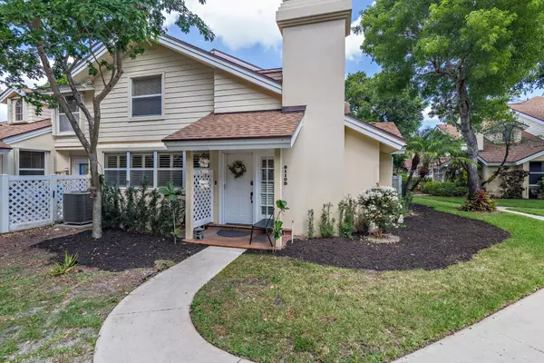 Lake Clarke Shores, FL 33406,8110 Oakton CT 10b