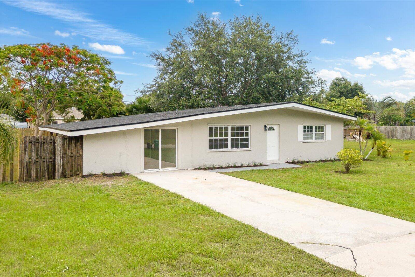 Fort Pierce, FL 34951,7802 Miramar AVE